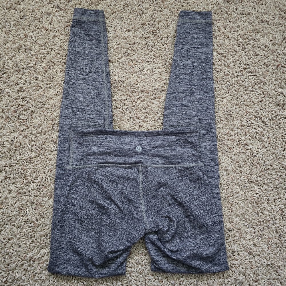 Women's Lululemon Low Rise Heathered Gray Leggings Aligns - Size 2